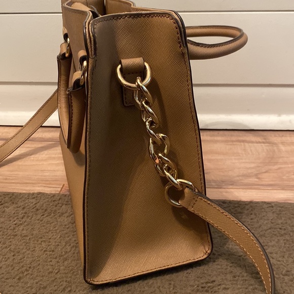 Michael Kors Hamilton Satchel - Picture 6 of 16